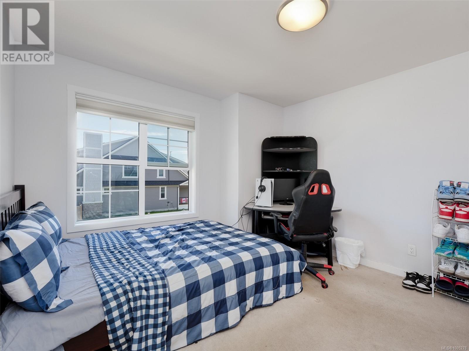 Photo 19 of 3380 Curlew St, Colwood BC