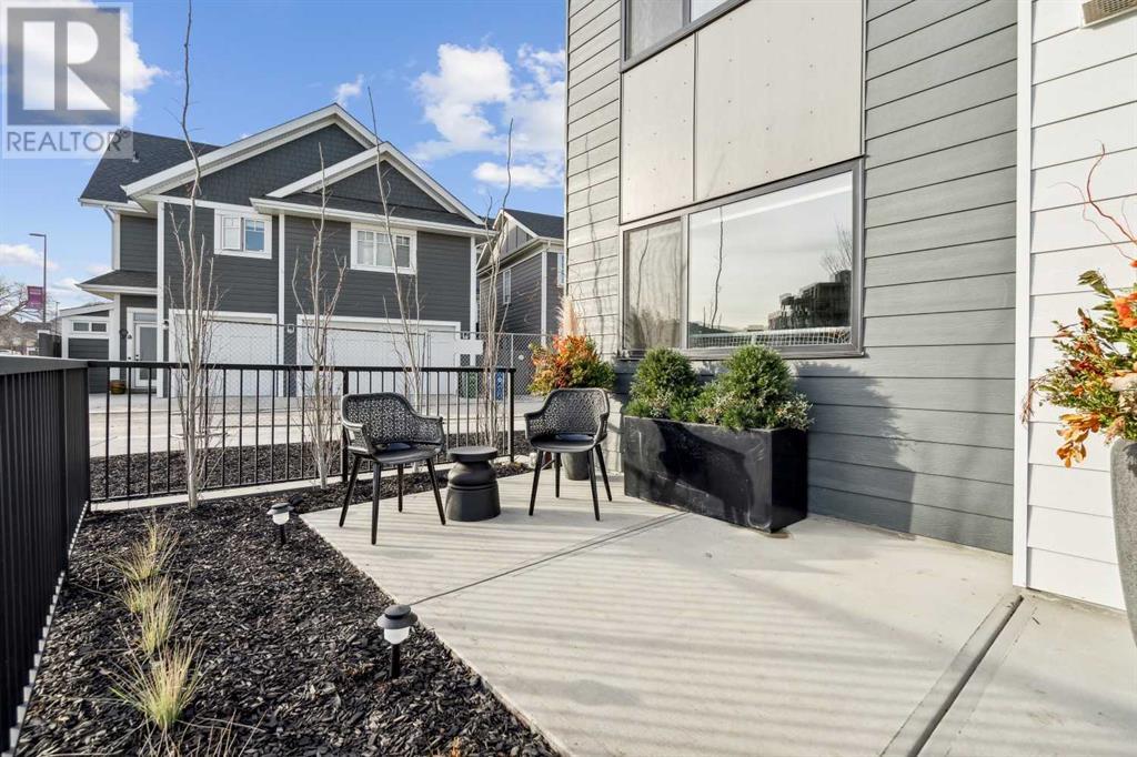 Single Family House for Sale in  Quesnay Wood Drive SW Currie Barracks Calgary 