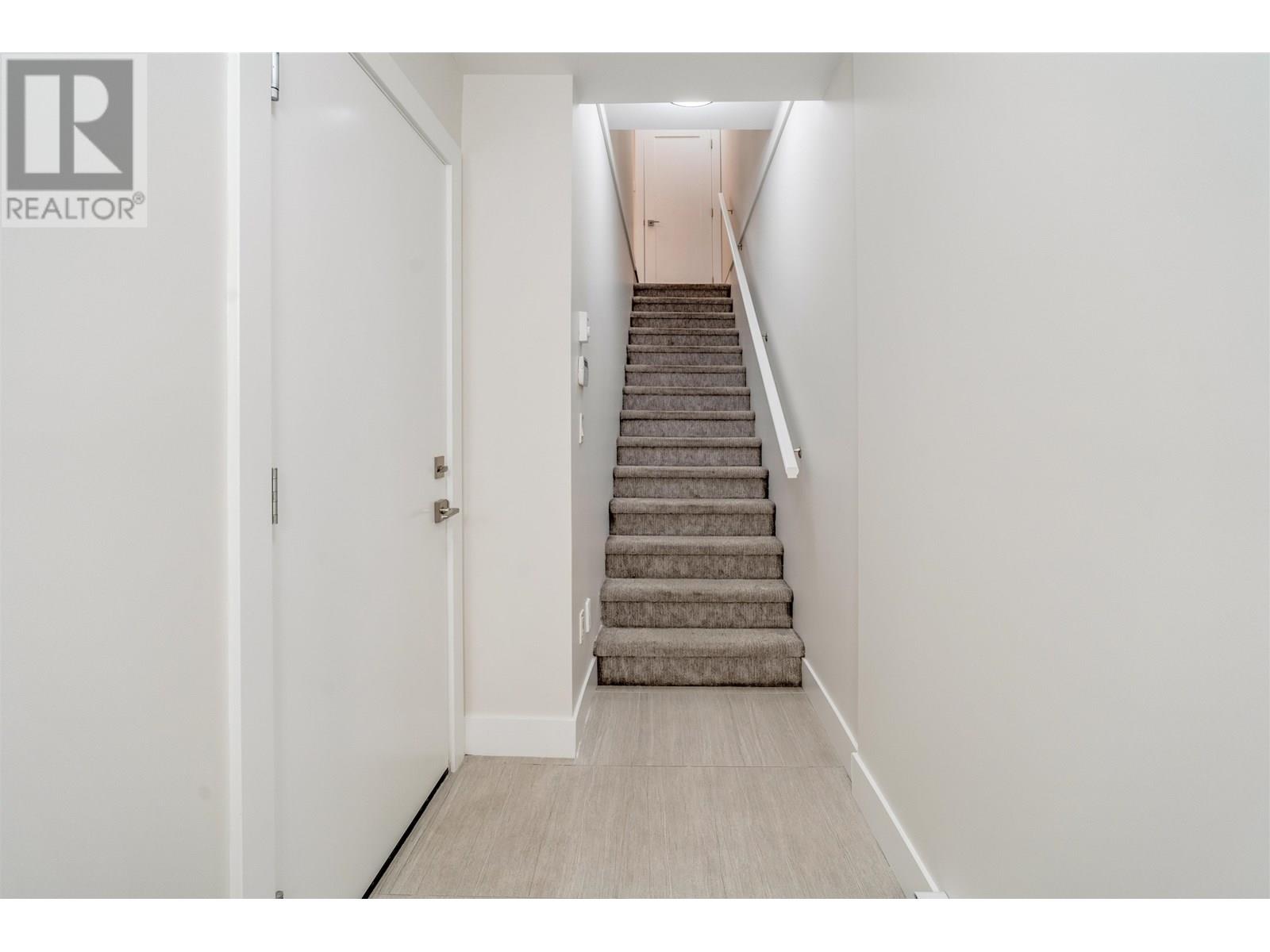 Photo 18 of 54 843 Ewen Avenue, New Westminster BC