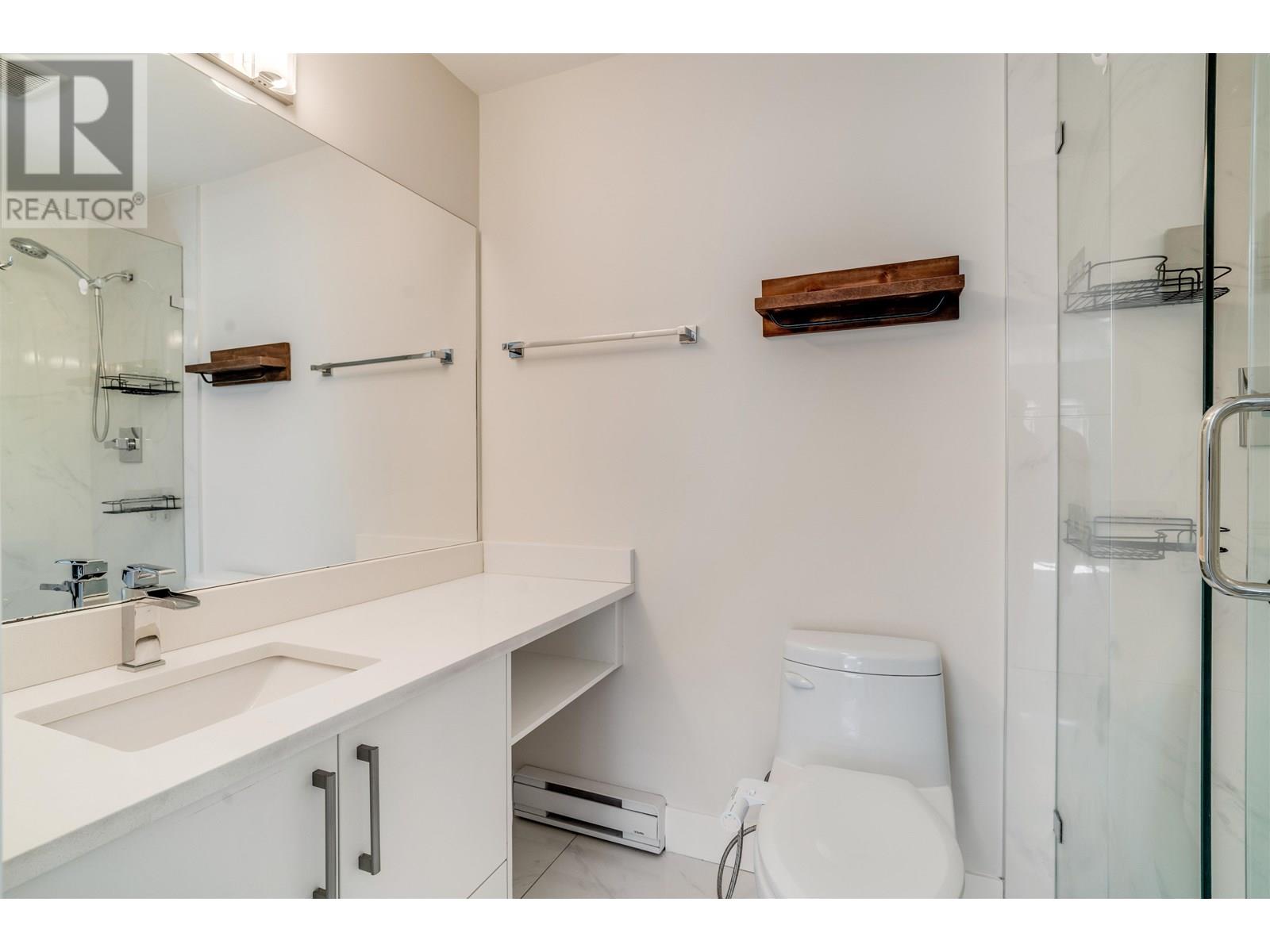 Photo 22 of 54 843 Ewen Avenue, New Westminster BC