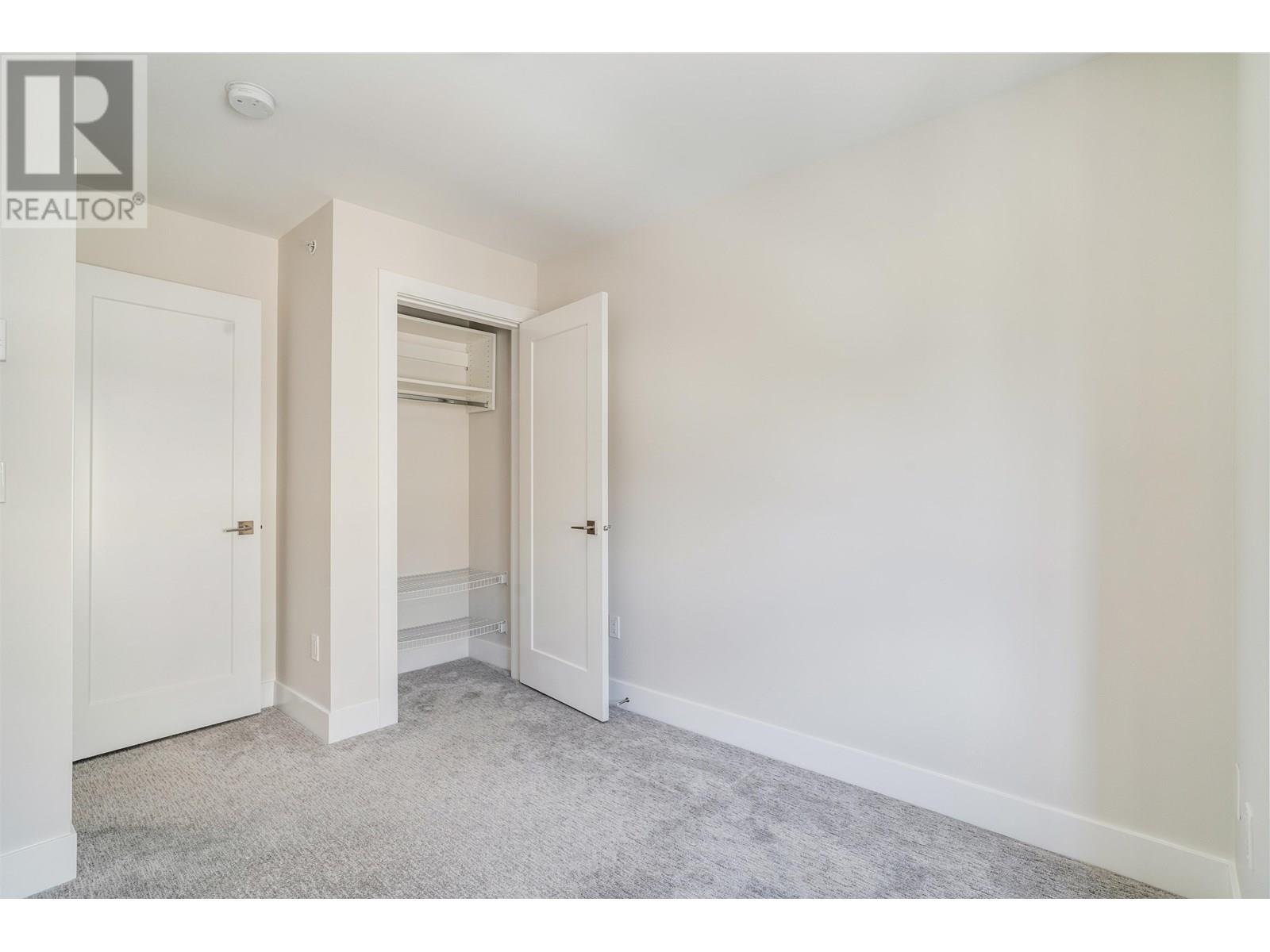 Photo 33 of 54 843 Ewen Avenue, New Westminster BC