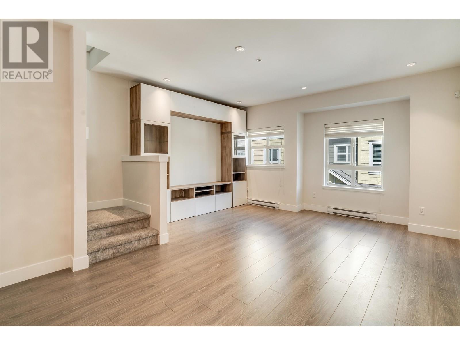 Photo 14 of 54 843 Ewen Avenue, New Westminster BC