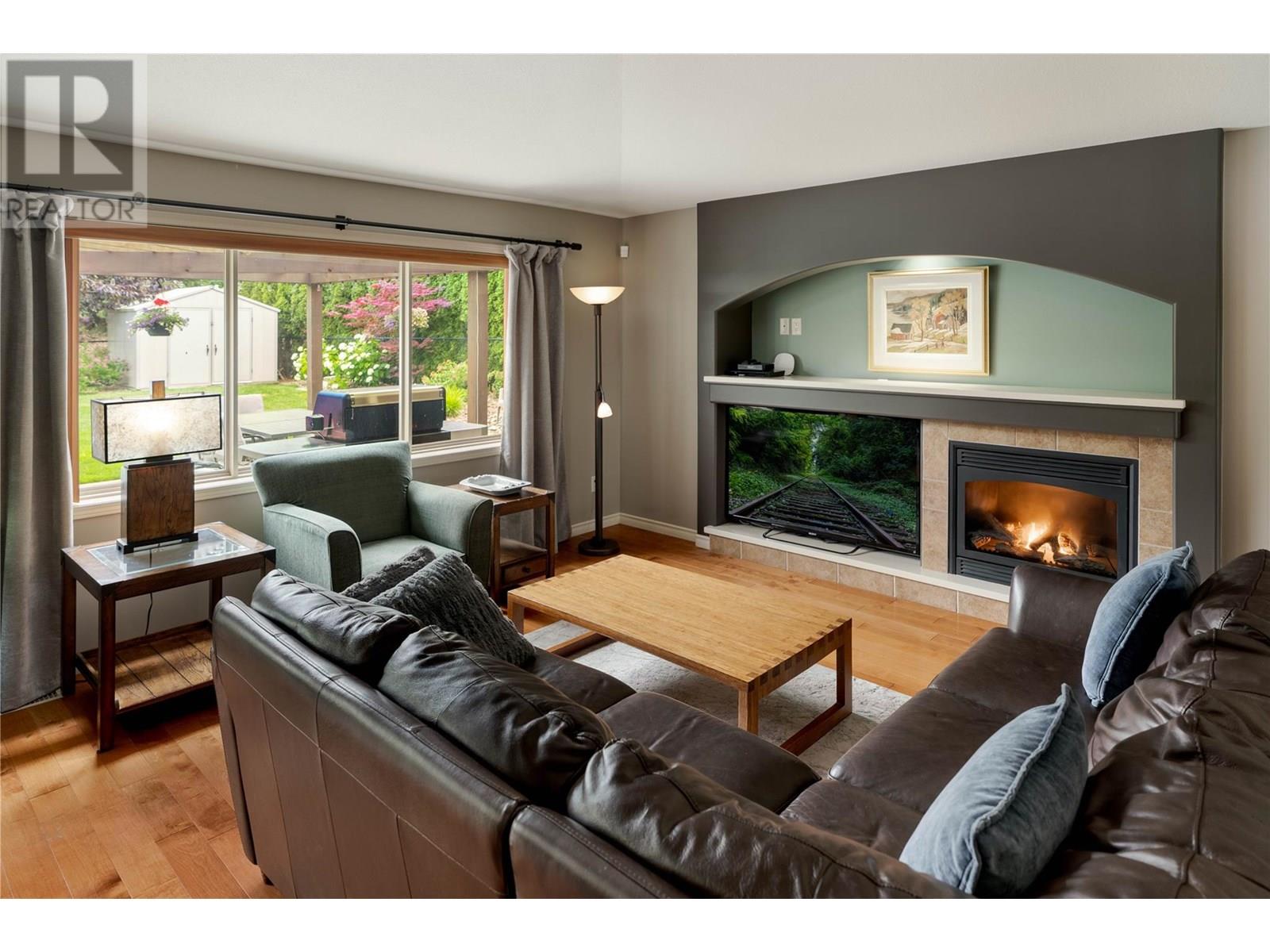 Photo 25 of 2464 Selkirk Drive, Kelowna BC