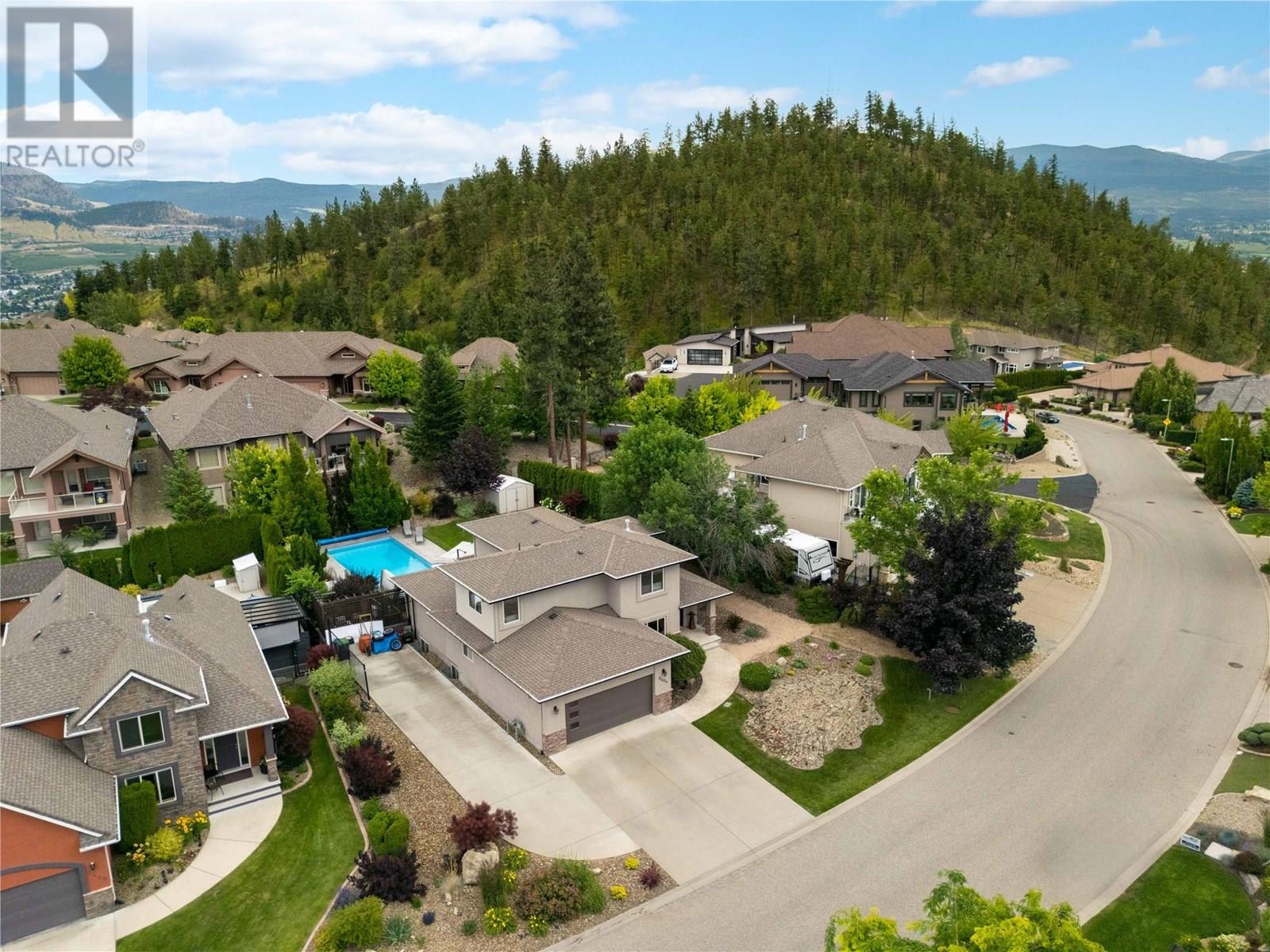 Photo 29 of 2464 Selkirk Drive, Kelowna BC