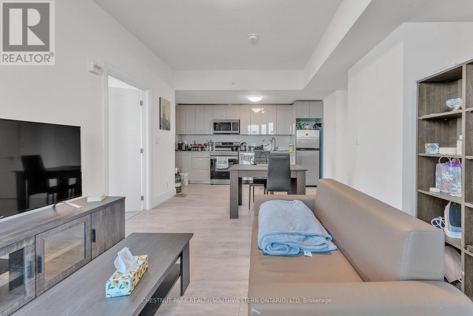 Photo 4 of 925 652 Princess Street, Kingston ON
