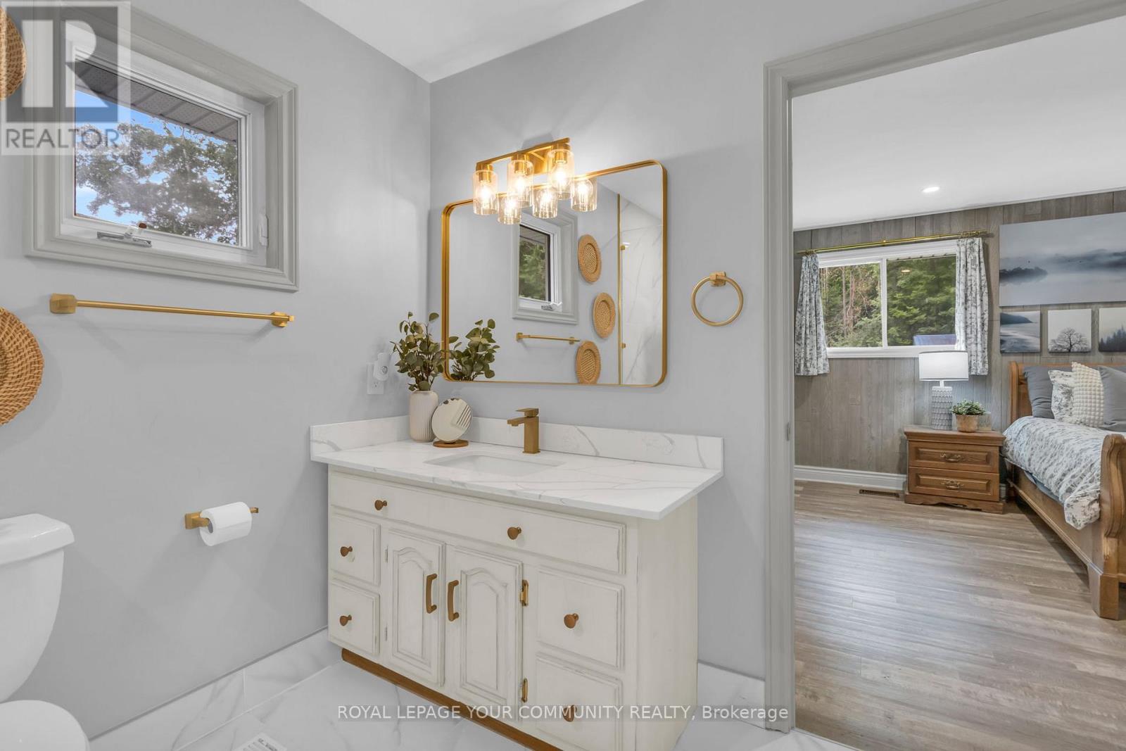 Photo 37 of 26832 Park Road, Georgina ON