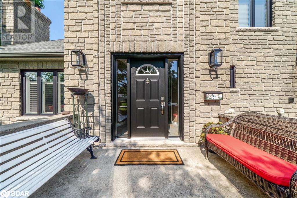 Photo 1 of 10 Duffys Court, Simcoe ON