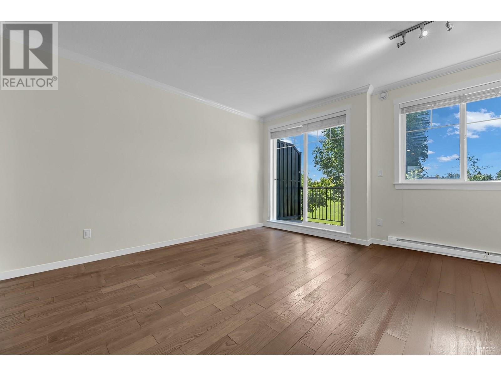 Photo 5 of 8 9580 Alberta Road, Richmond BC