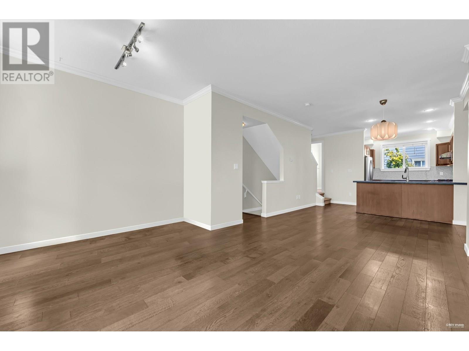 Photo 7 of 8 9580 Alberta Road, Richmond BC
