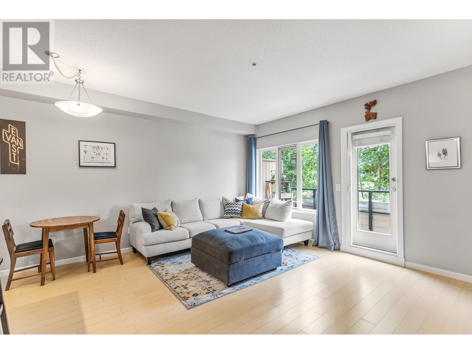 Photo 6 of 109 160 Shoreline Circle, Port Moody BC