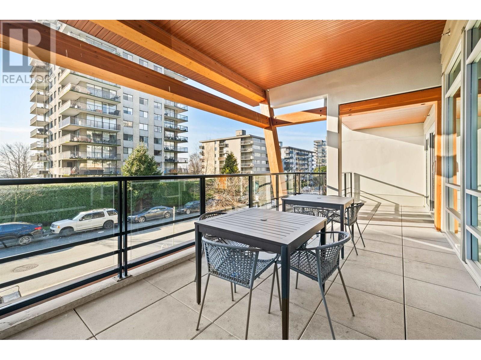 Photo 33 of 304 108 E 8th Street, North Vancouver BC