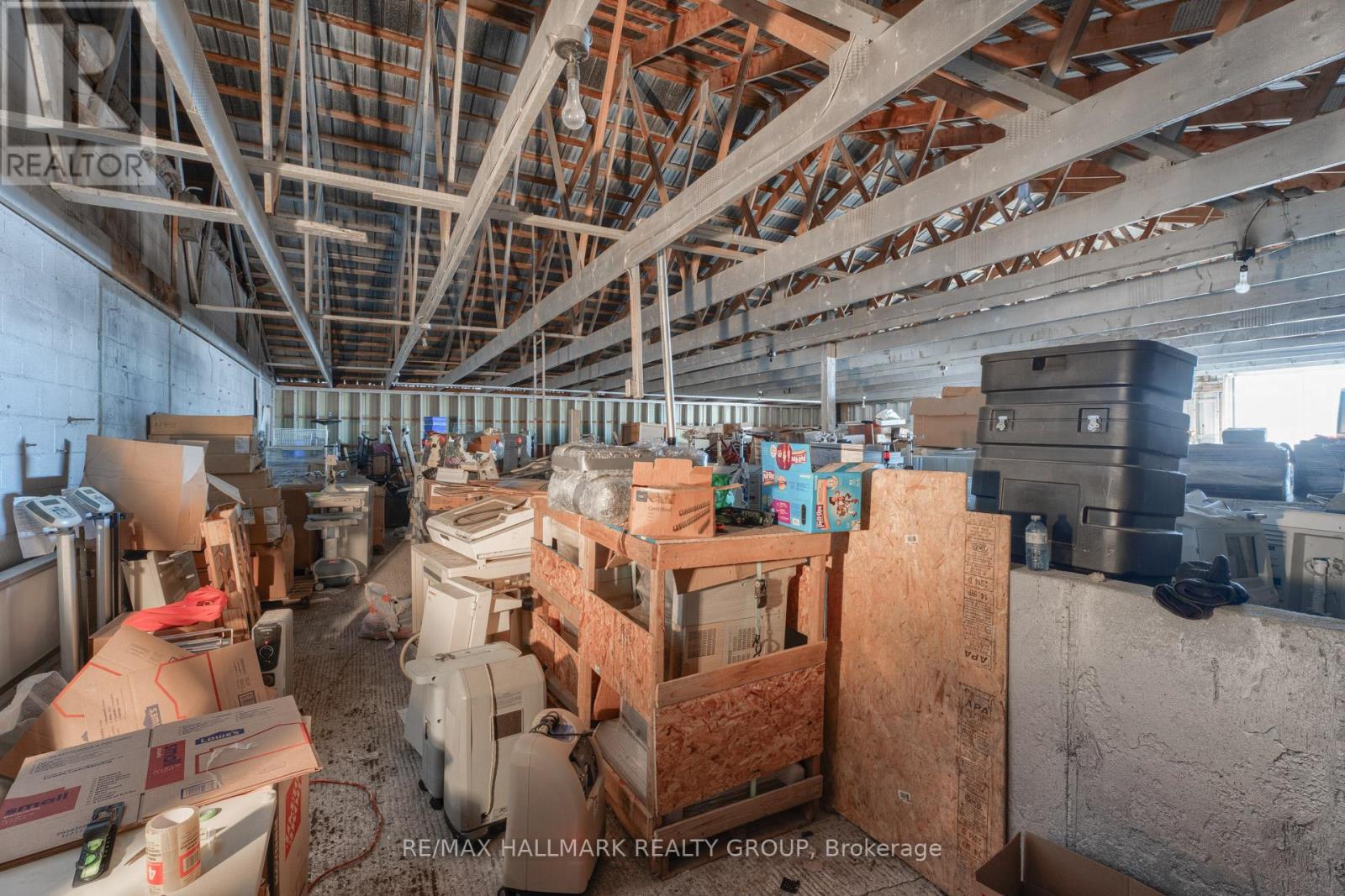 Photo 35 of 5604 Harris Road, The Nation ON