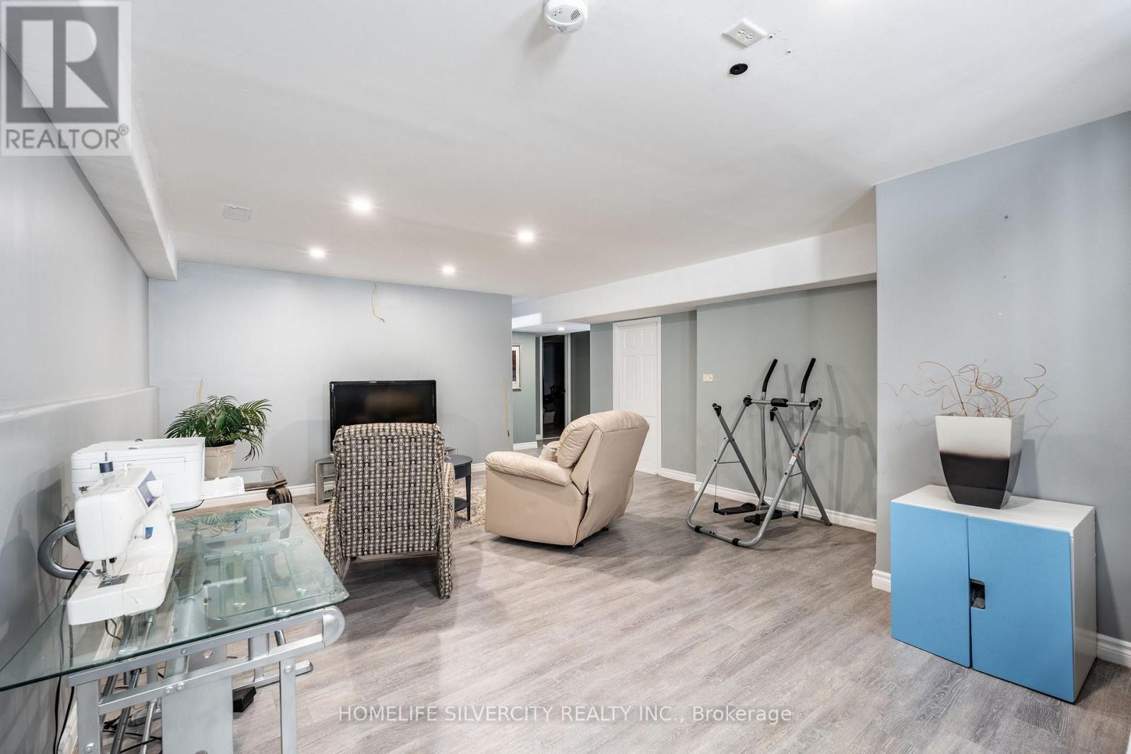 Photo 19 of 8409 Greenfield Crescent, Niagara Falls ON