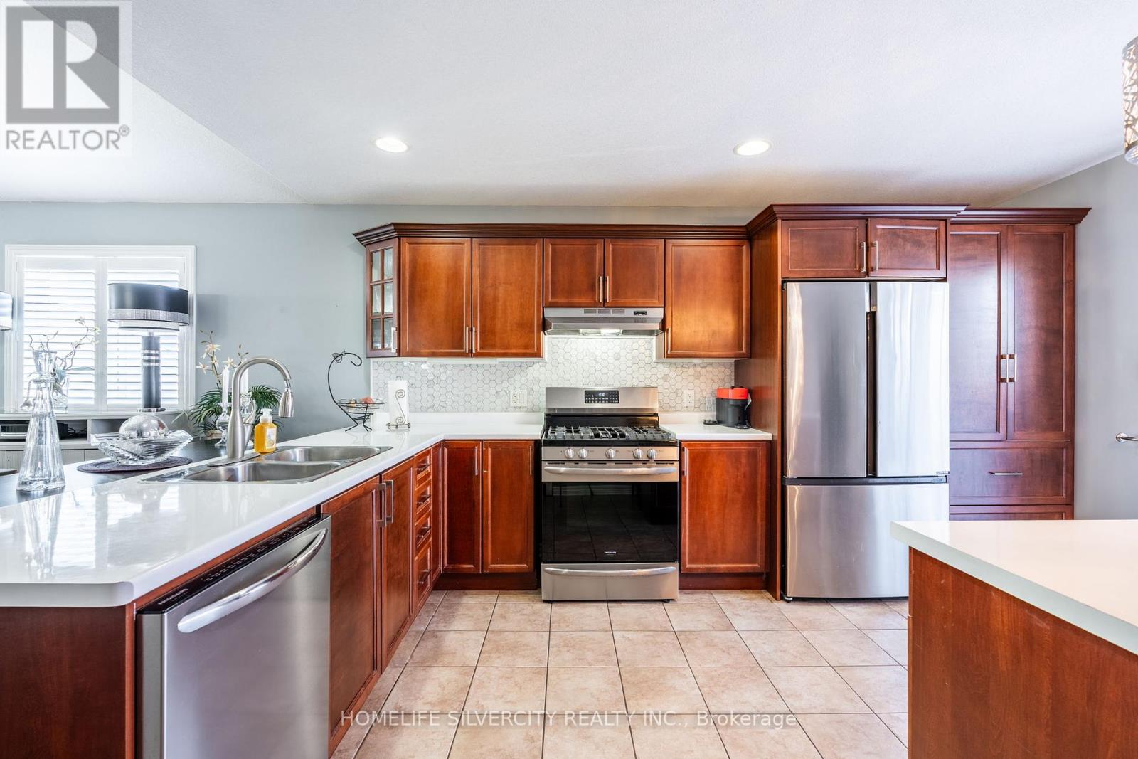 Photo 13 of 8409 Greenfield Crescent, Niagara Falls ON