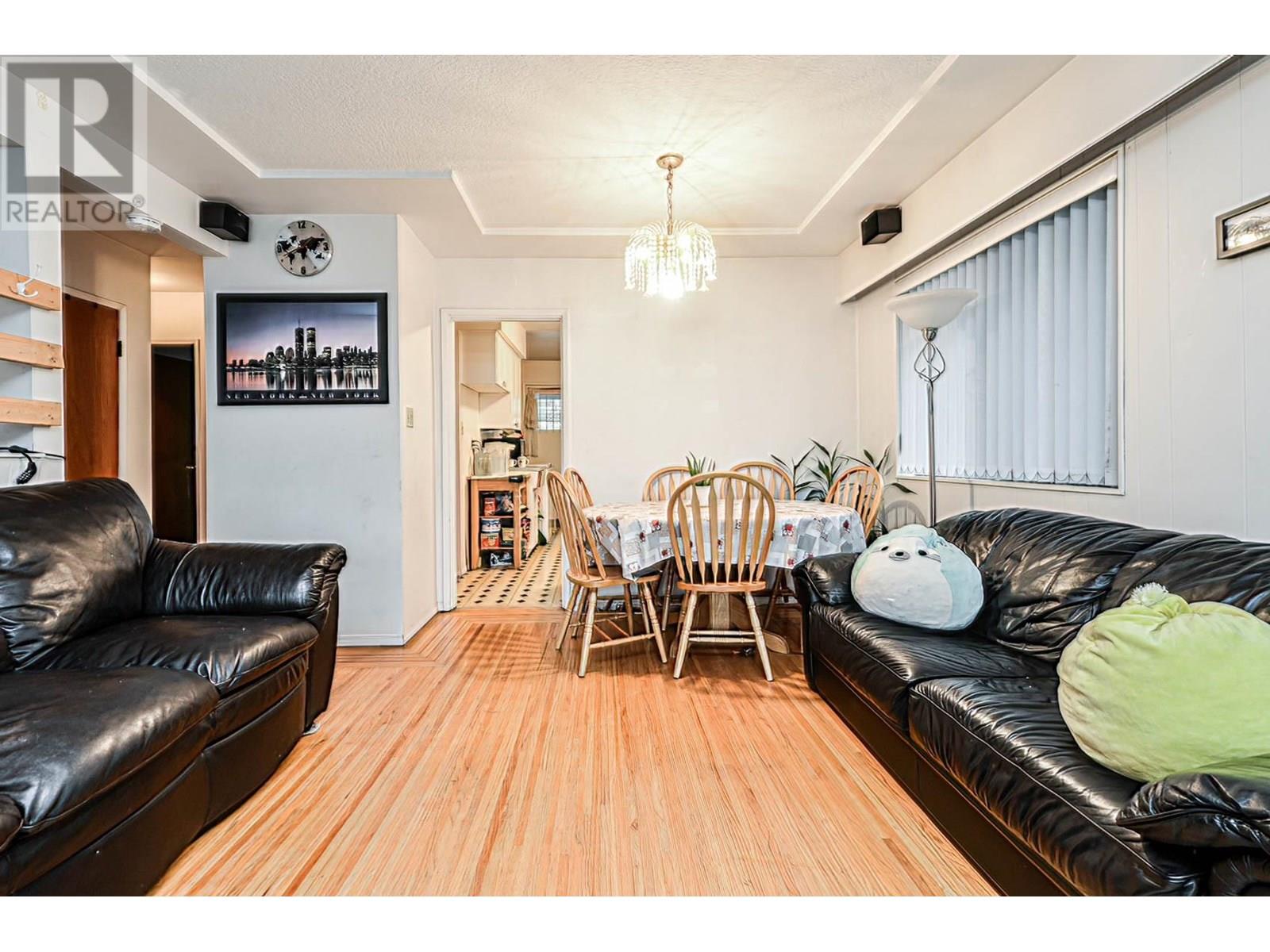 Photo 16 of 6021 Commercial Street, Vancouver BC