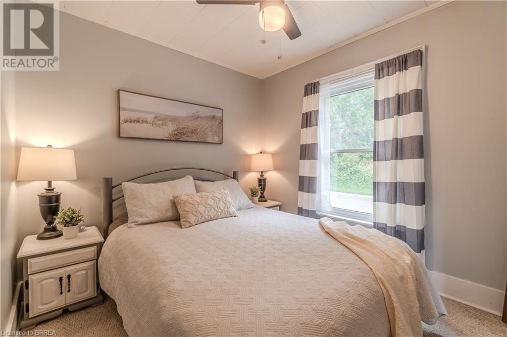 Photo 8 of 182 Durham Street, Brantford ON