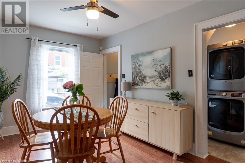Photo 5 of 182 Durham Street, Brantford ON