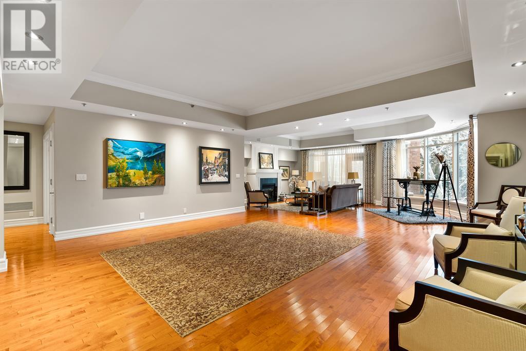 Single Family House High rise for Sale in   Princeton Way SW Eau Claire Calgary 