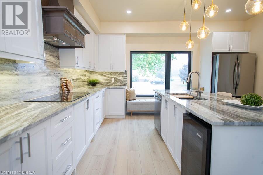 Photo 12 of 68 Hamilton Plank Road, Port Dover ON