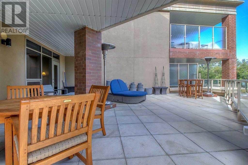 Single Family House High rise for Sale in   Princeton Way SW Eau Claire Calgary 