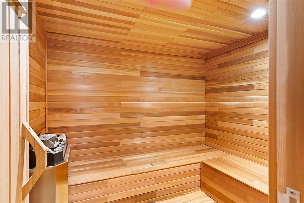 Single Family House High rise for Sale in   Princeton Way SW Eau Claire Calgary 