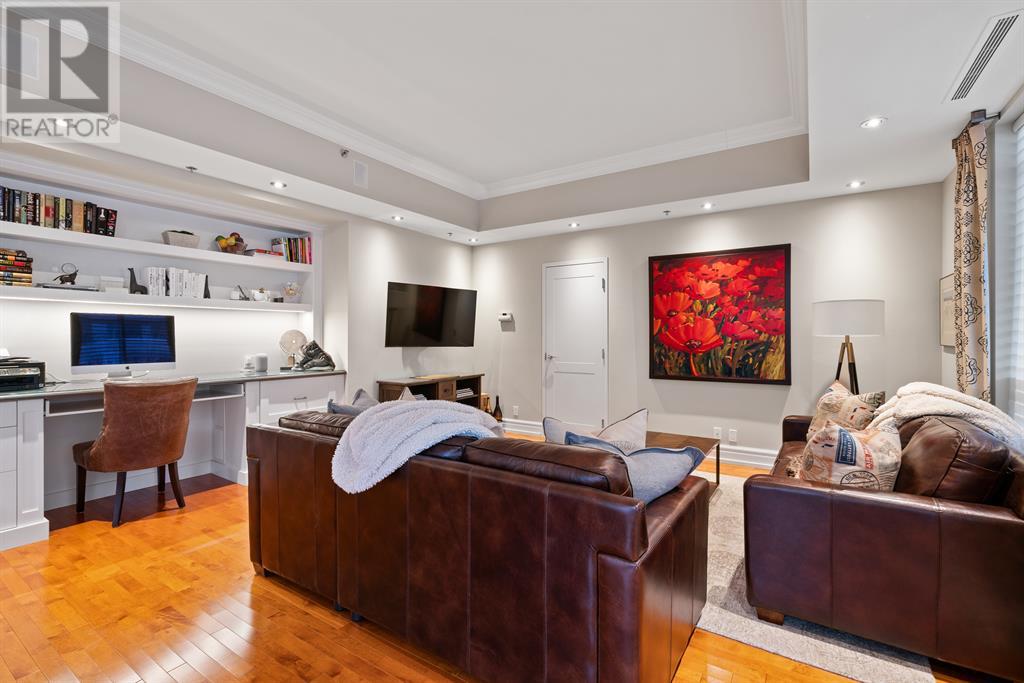 Single Family House High rise for Sale in   Princeton Way SW Eau Claire Calgary 