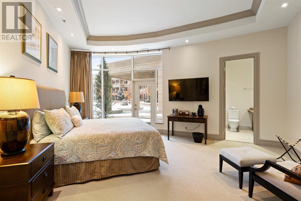 Single Family House High rise for Sale in   Princeton Way SW Eau Claire Calgary 
