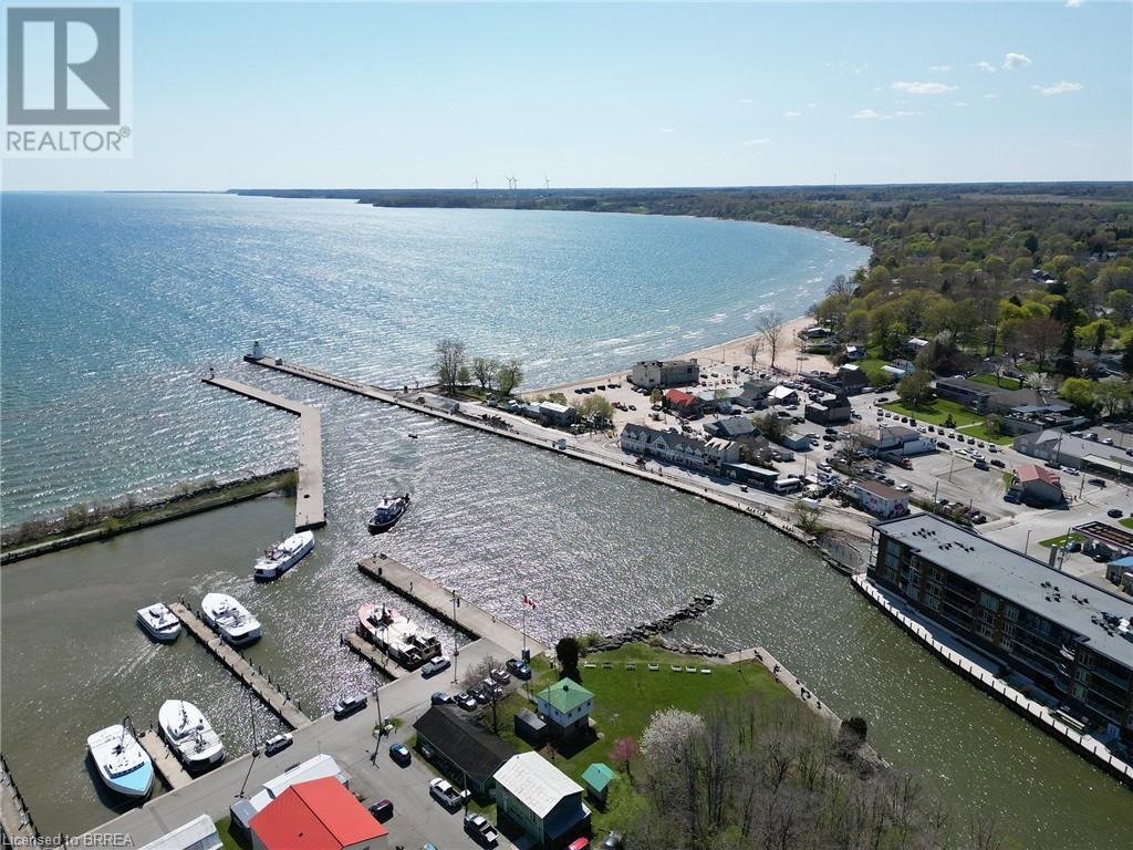 Photo 40 of 68 Hamilton Plank Road, Port Dover ON