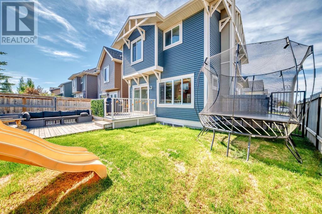 Photo 46 of 96 Sunrise Terrace, Cochrane AB