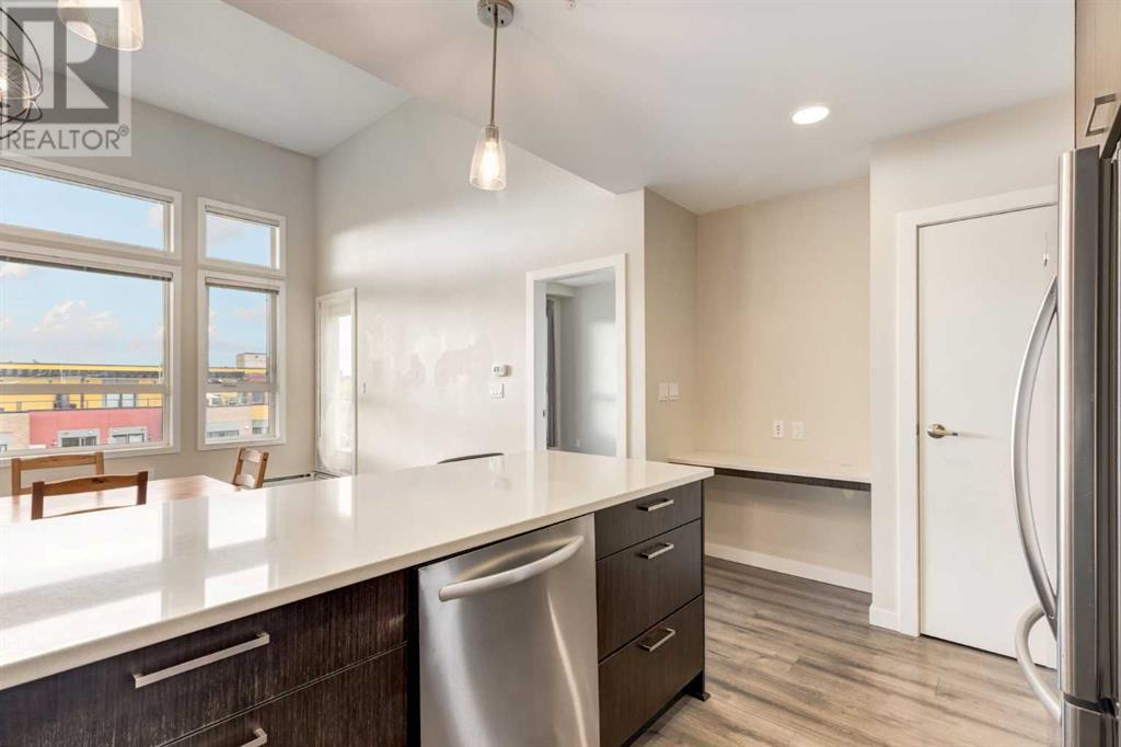 Single Family House for Sale in    Street NE Renfrew Calgary 