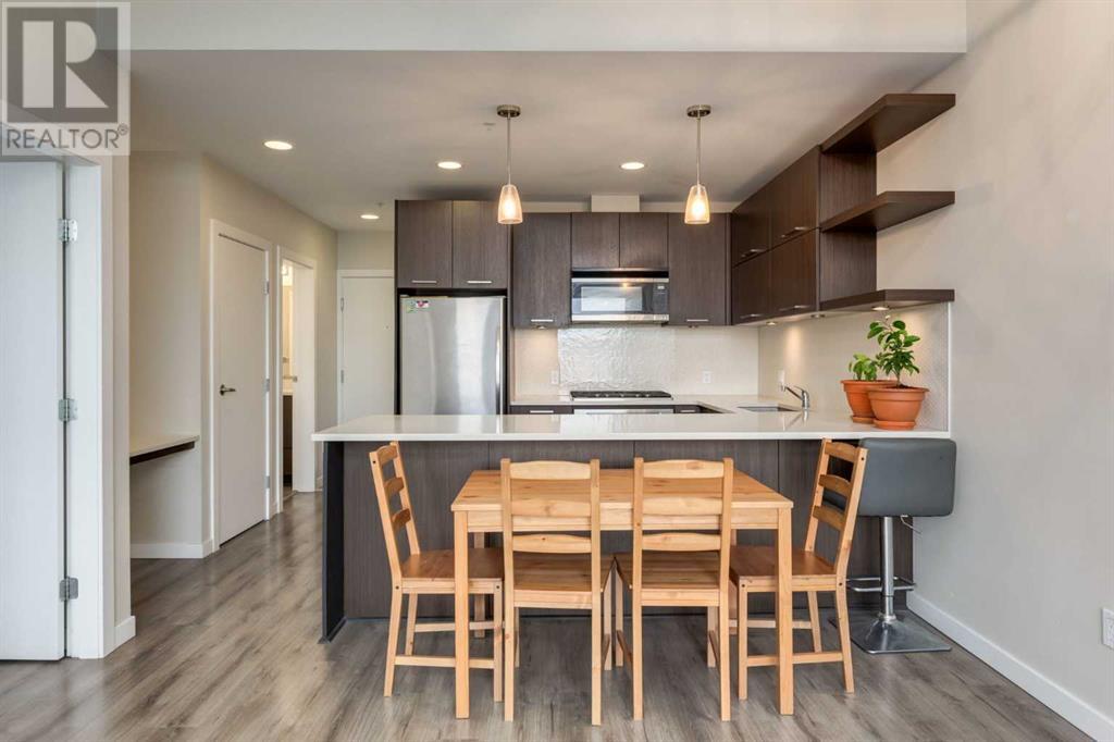 Single Family House for Sale in    Street NE Renfrew Calgary 