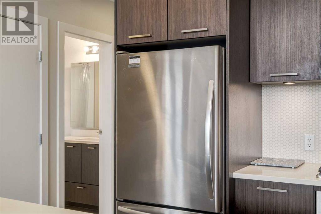 Single Family House for Sale in    Street NE Renfrew Calgary 