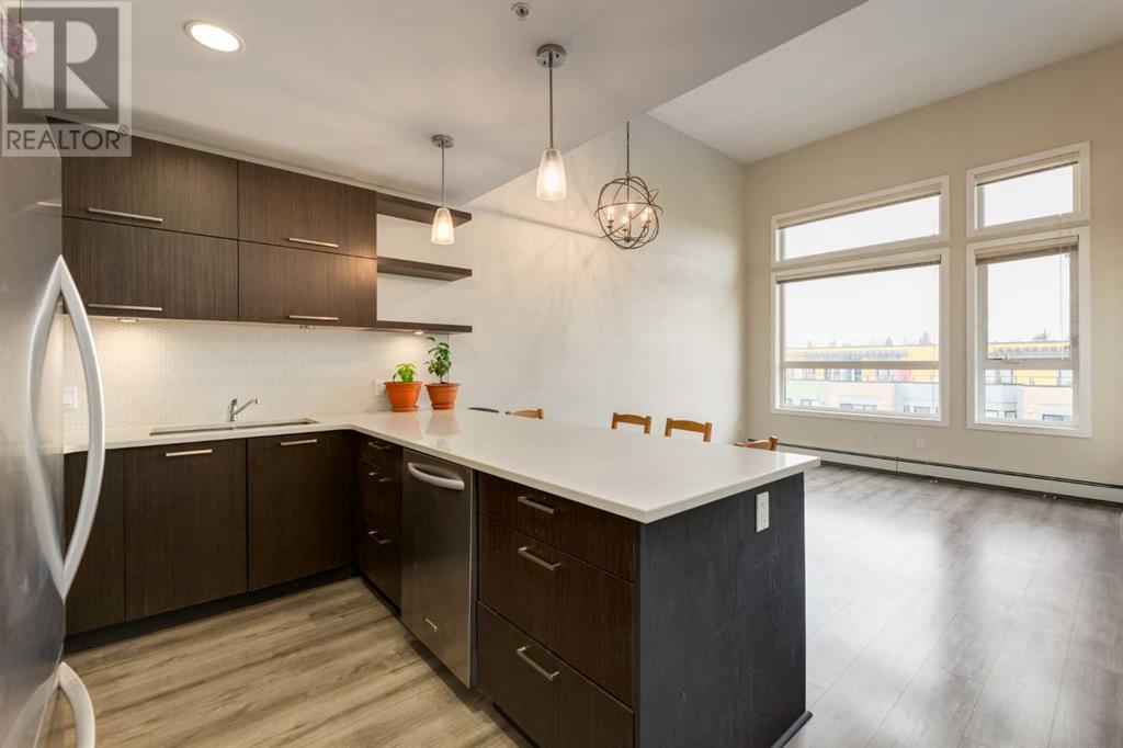 Single Family House for Sale in    Street NE Renfrew Calgary 