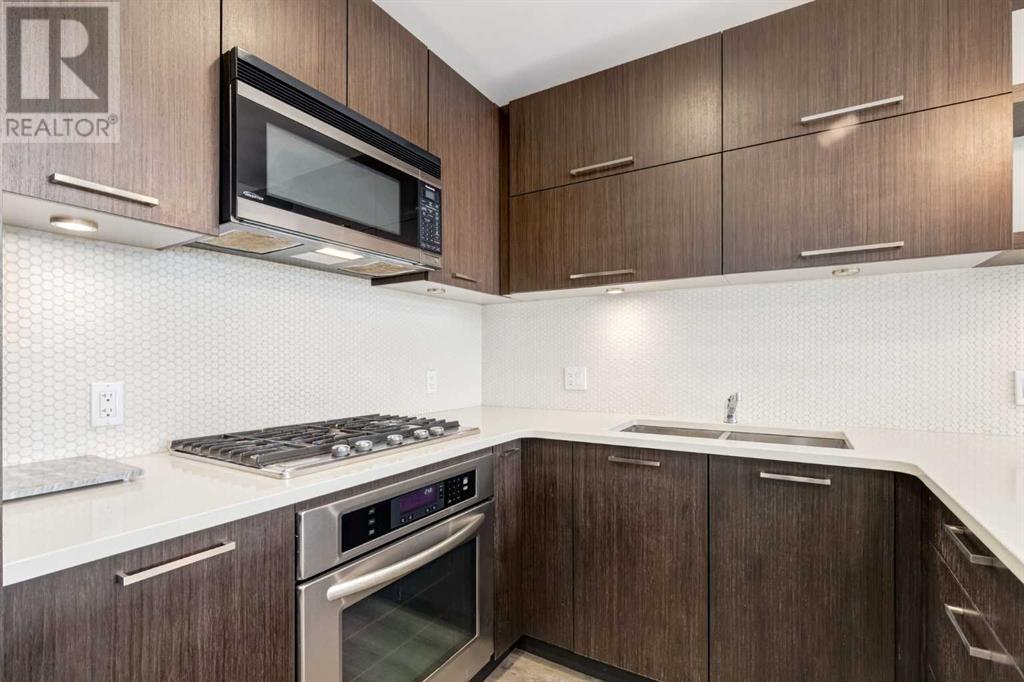 Single Family House for Sale in    Street NE Renfrew Calgary 