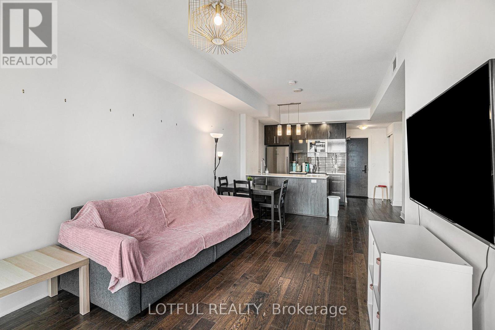 Photo 6 of 1604 255 Bay Street, Ottawa ON