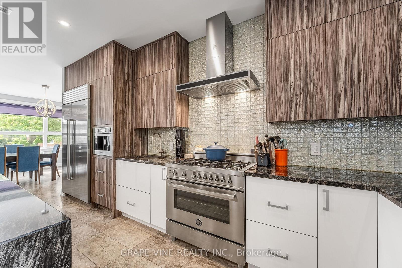 Photo 36 of 315 Crestview Road, Ottawa ON