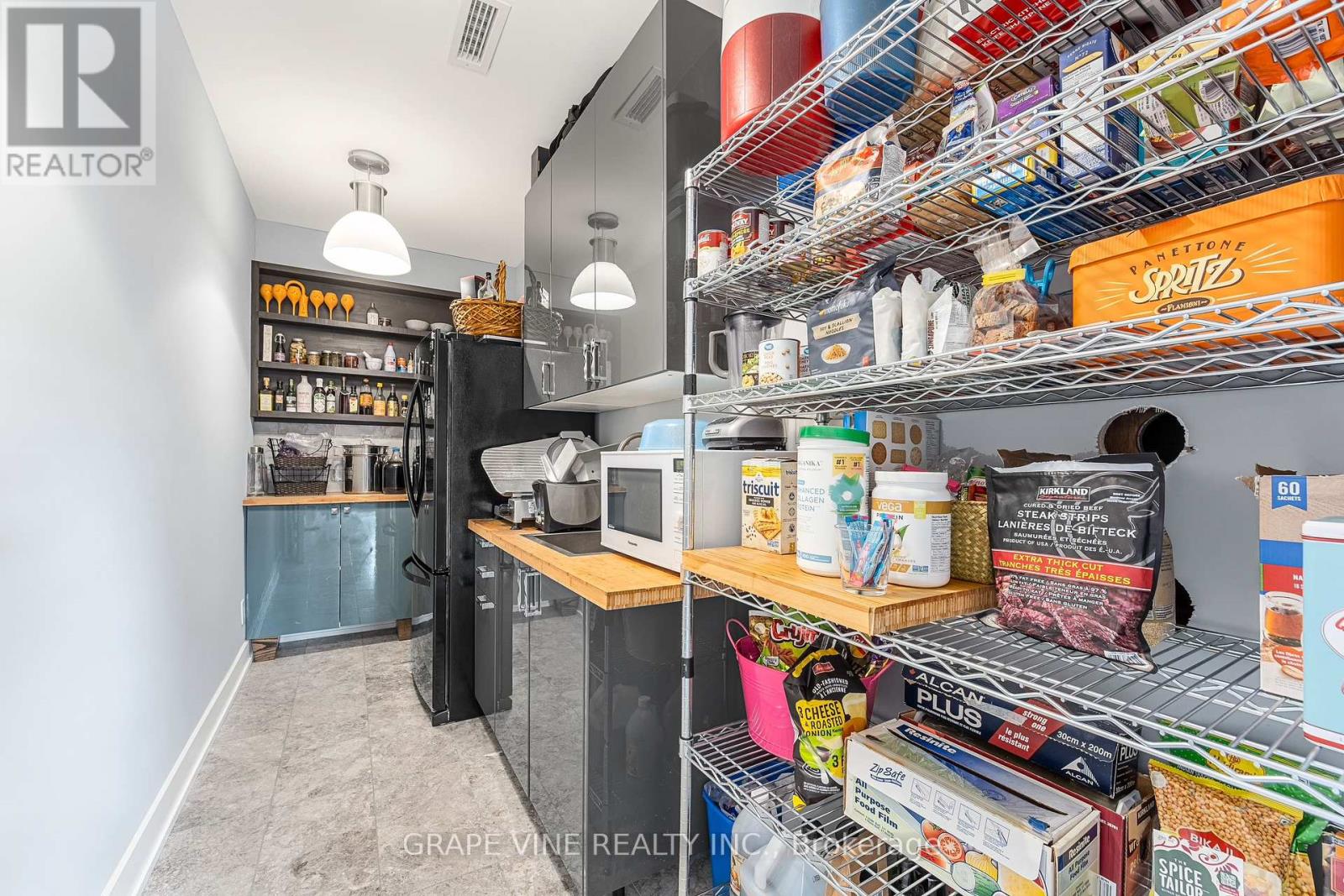 Photo 23 of 315 Crestview Road, Ottawa ON