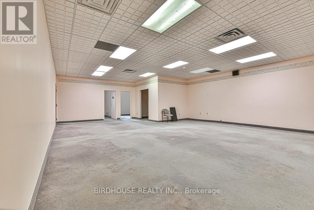 Photo 18 of 3 2200 Sqft 108 Angeline Street S, Kawartha Lakes ON