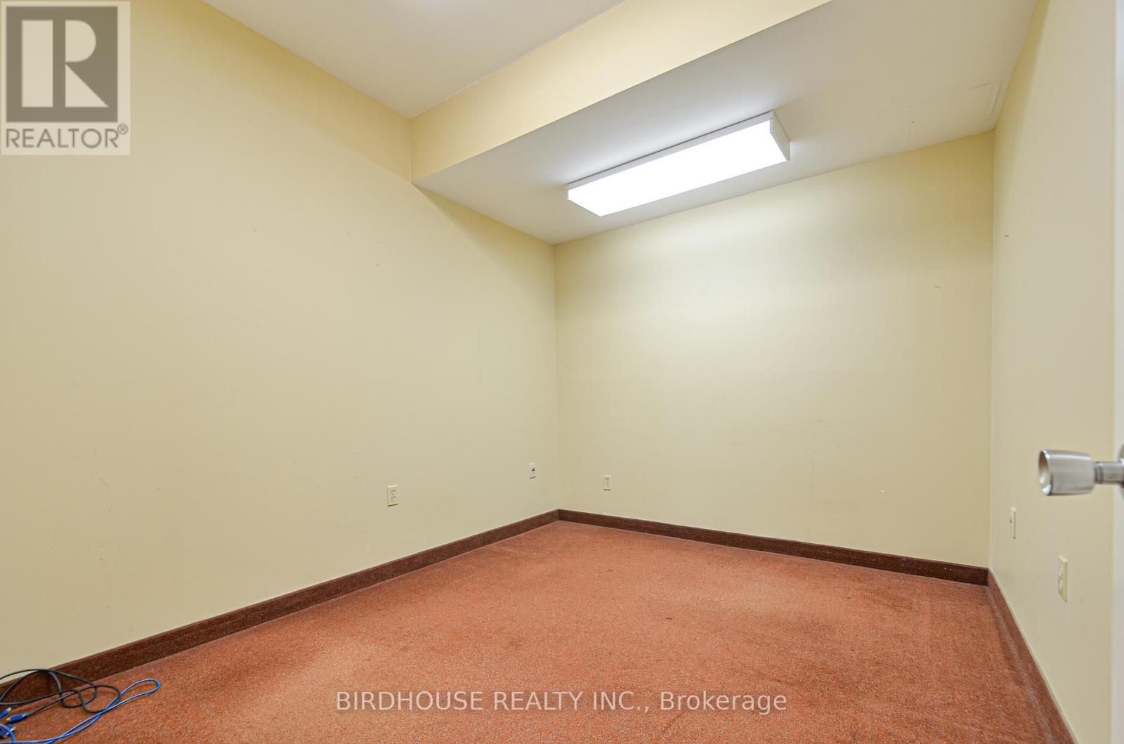 Photo 17 of 5 2185 Sqft 108 Angeline Street S, Kawartha Lakes ON