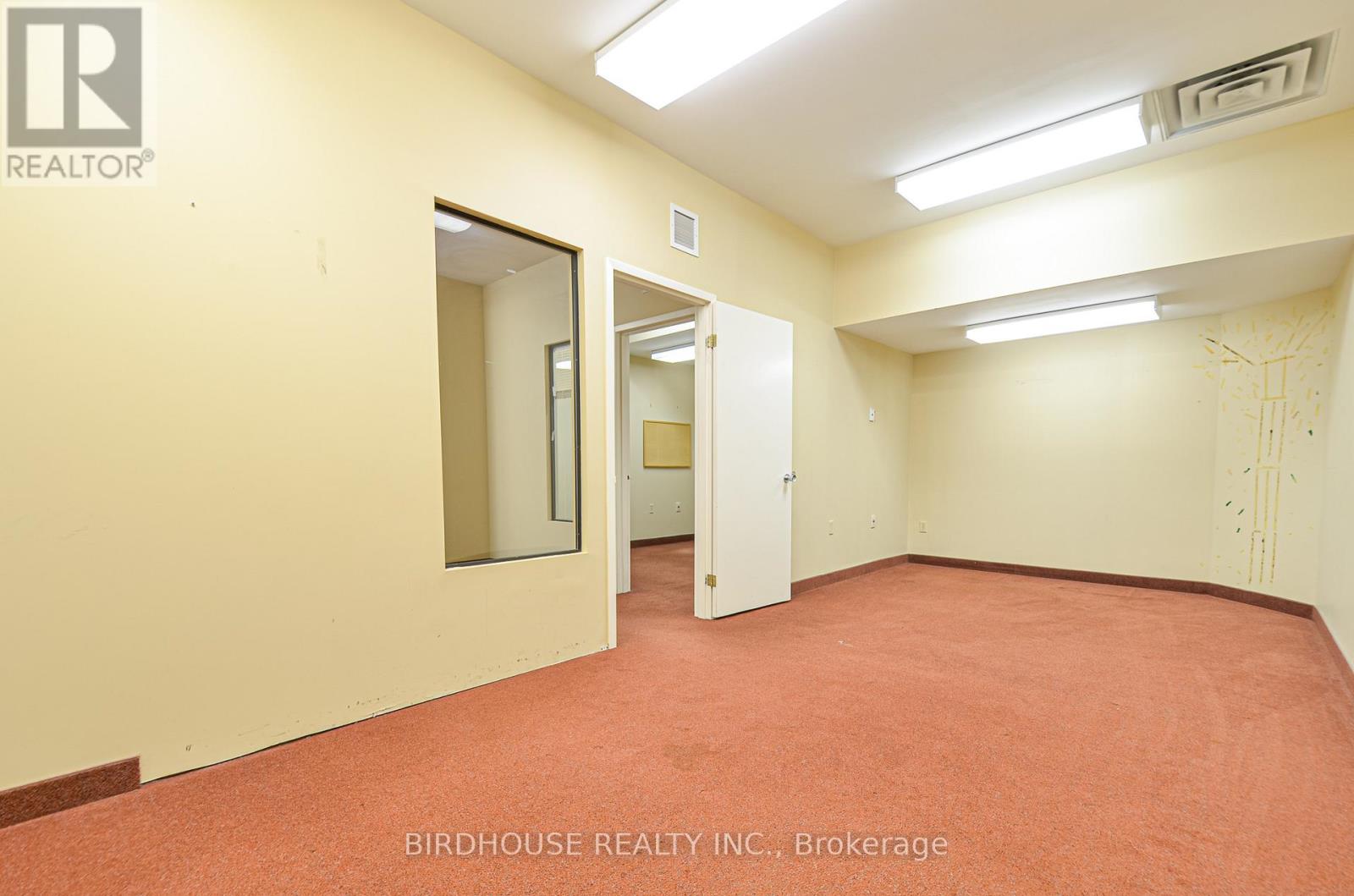 Photo 7 of 5 2185 Sqft 108 Angeline Street S, Kawartha Lakes ON
