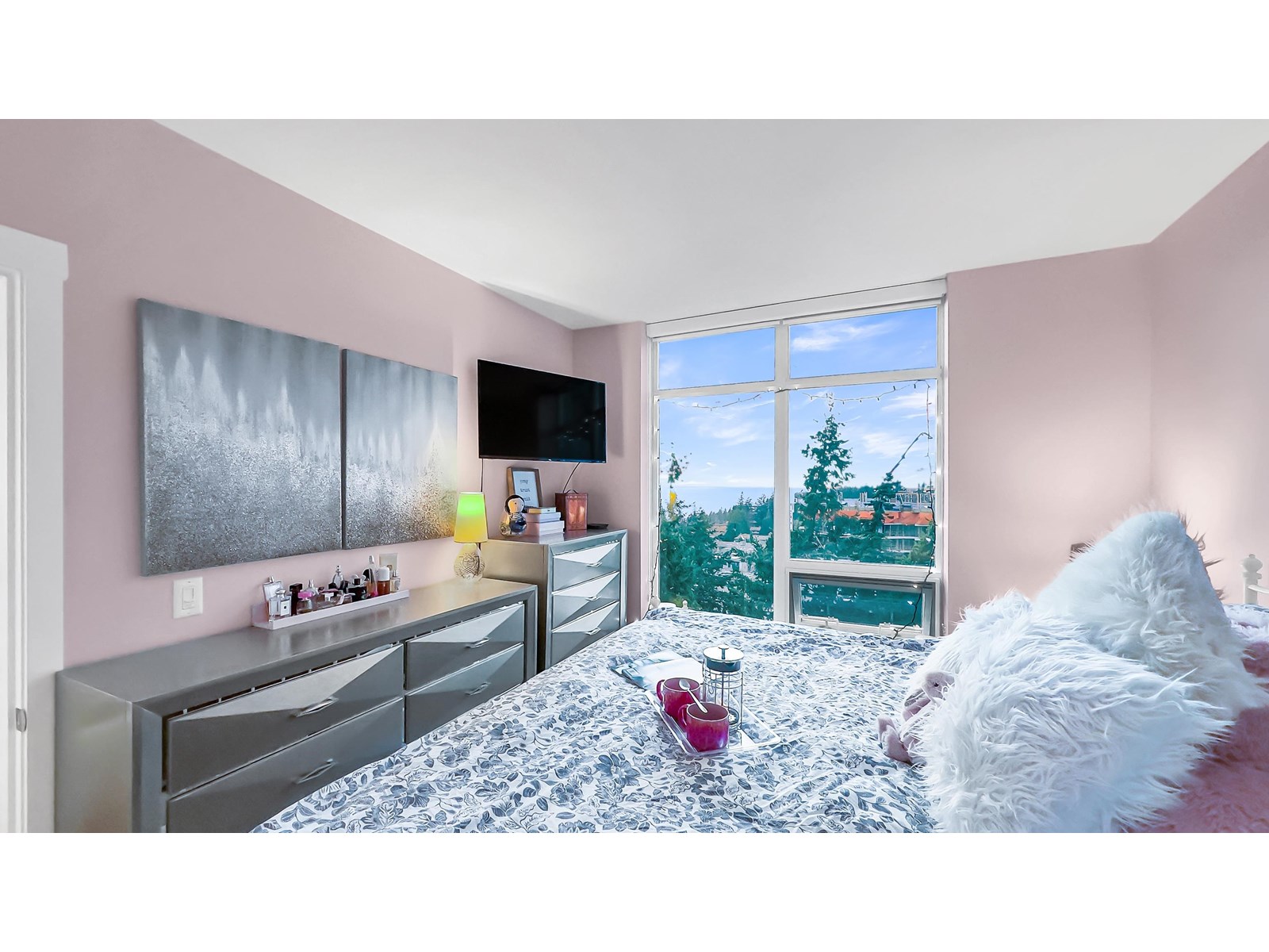 Photo 10 of 1203 15152 Russell Avenue, White Rock BC