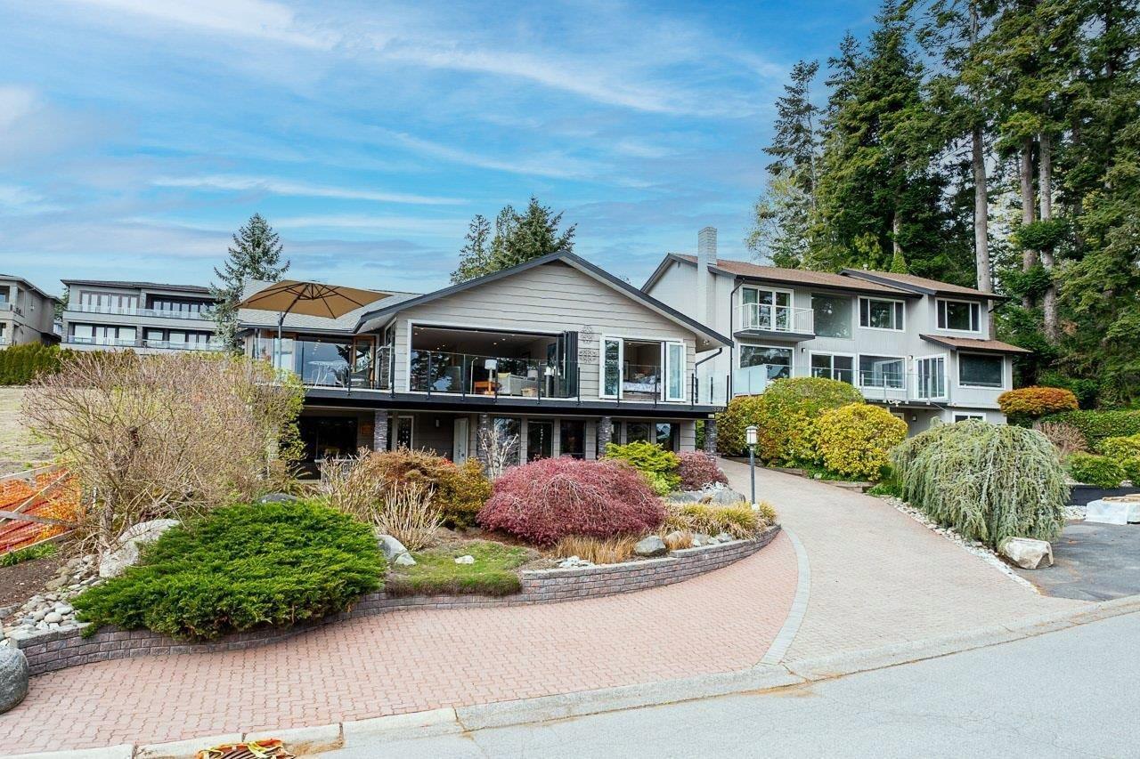 Photo 2 of 13387 13 A Avenue, Surrey BC