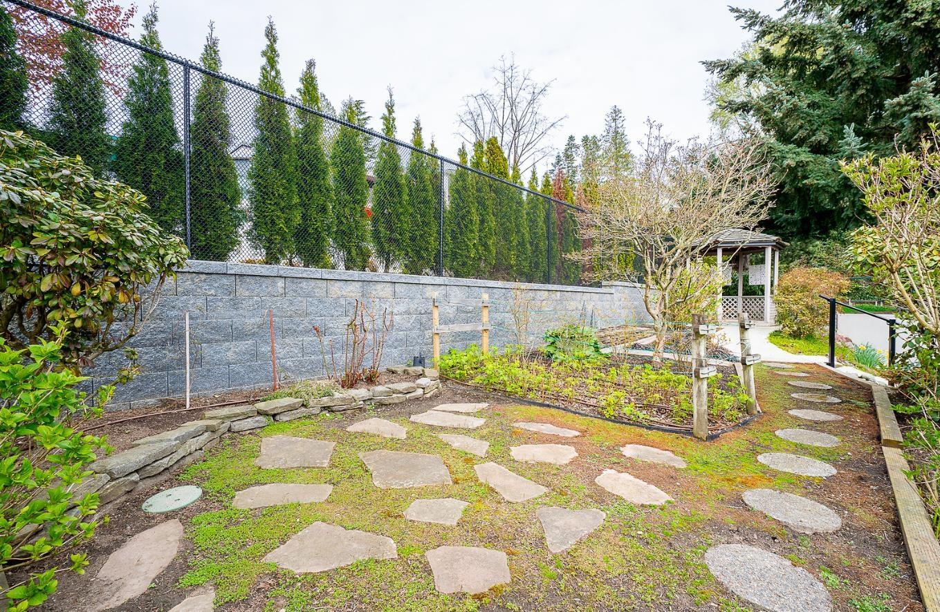 Photo 22 of 13387 13 A Avenue, Surrey BC
