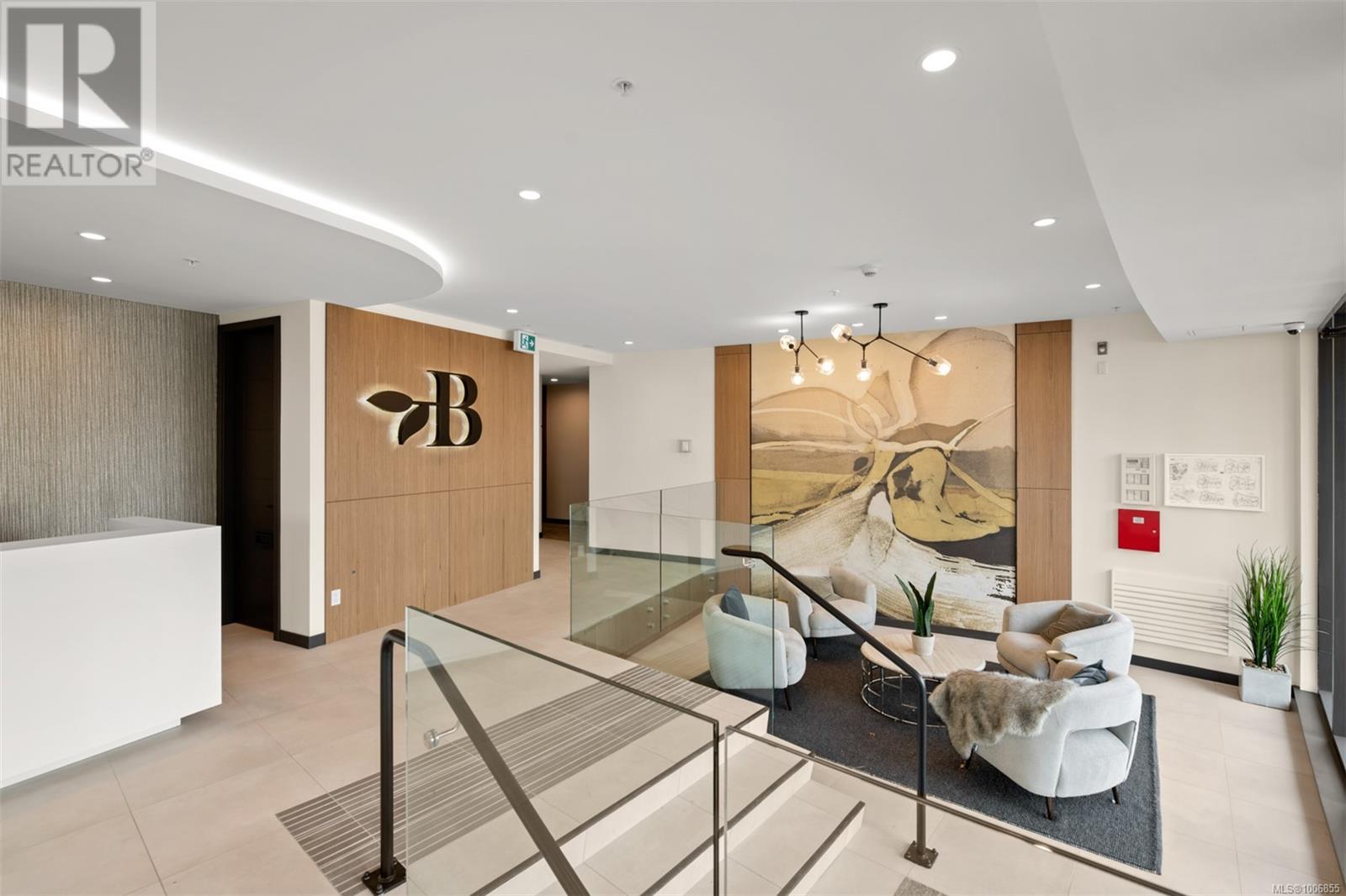 601 1201 Fort Street, Victoria