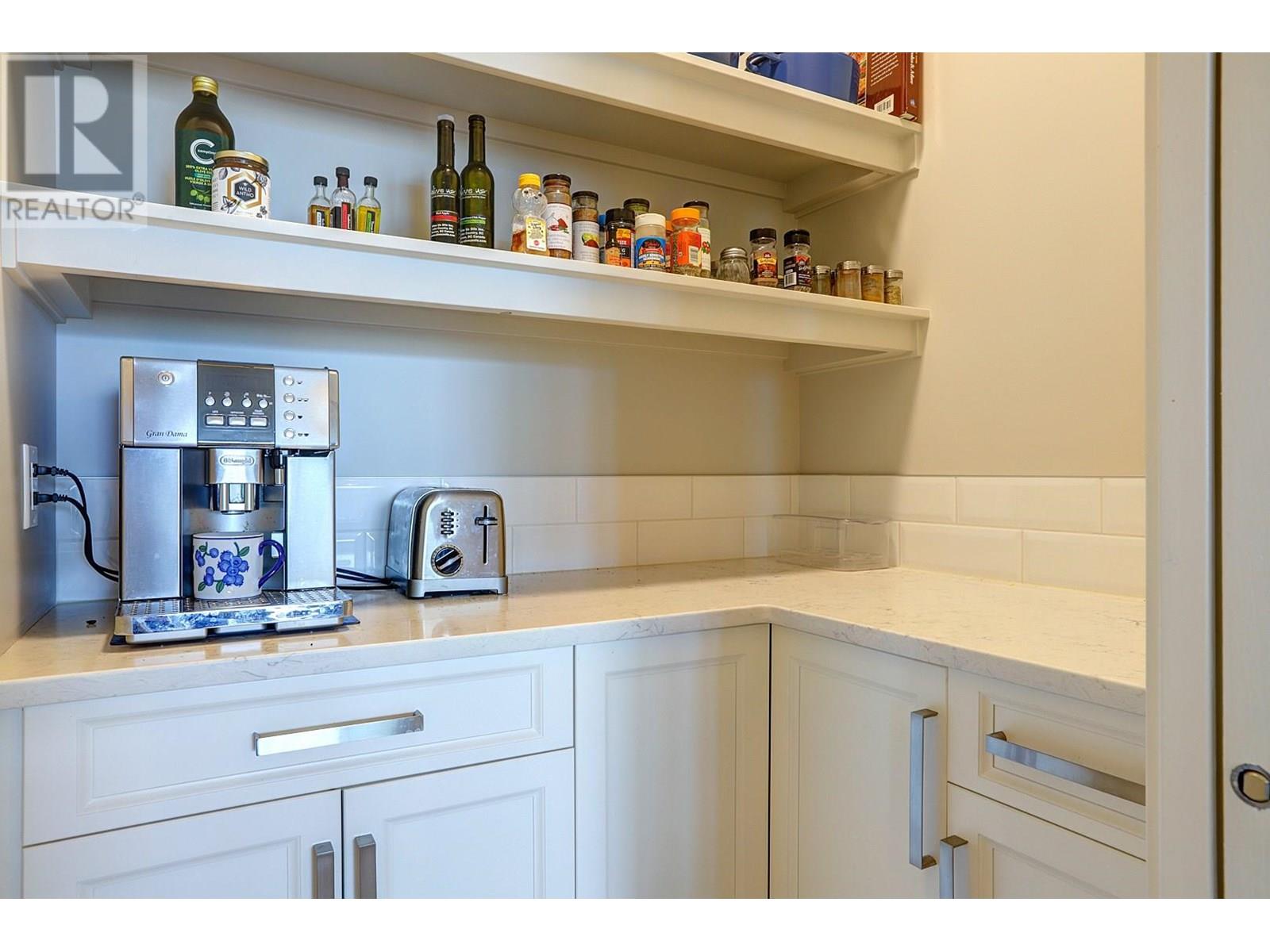 7716 Okanagan Hills Boulevard Unit# 2, Vernon