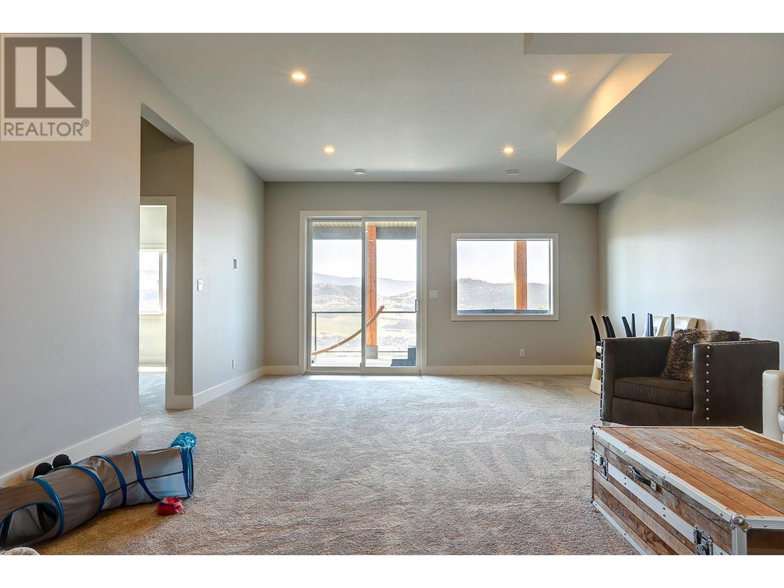 7716 Okanagan Hills Boulevard Unit# 2, Vernon