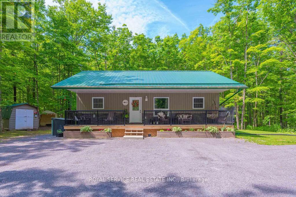 Photo 2 of 464 Belmont 7th Line, Havelockbelmontmethuen ON