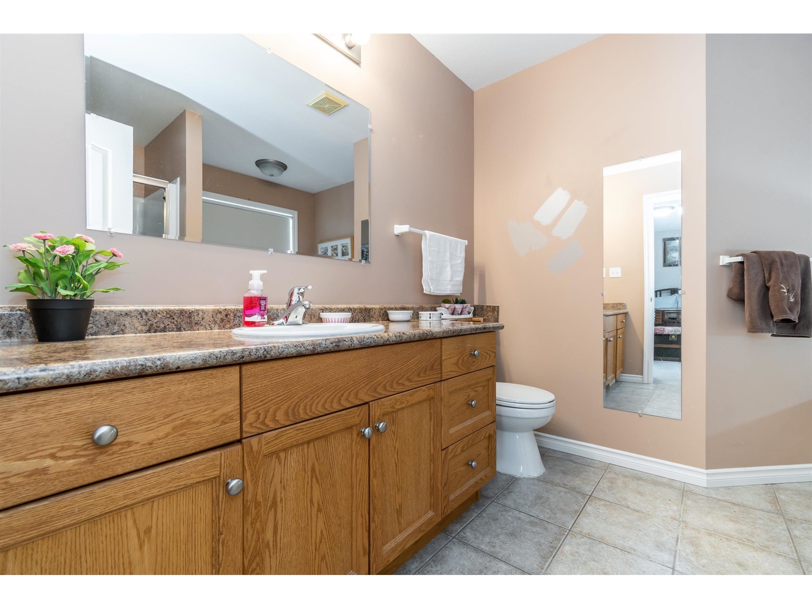 Photo 10 of 4886 Teskey Road Promontory, Chilliwack BC