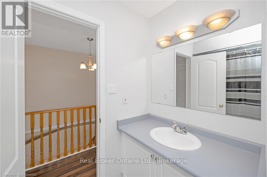 Photo 31 of 2189 Shorncliffe Boulevard, Oakville ON