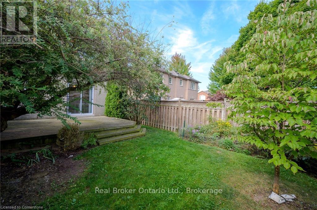 Photo 20 of 2189 Shorncliffe Boulevard, Oakville ON